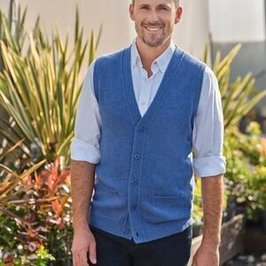 WoolOvers Men's Chelsea Blue Lambswool Buttoned Vest Size Medium